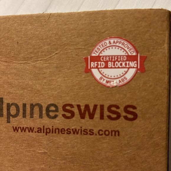 Alpine Swiss men's black trifold genuine leather wallet.  NWT - Picture 13 of 13